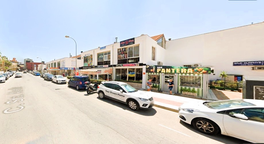 Alquiler_local_80_m2_La_Cenia