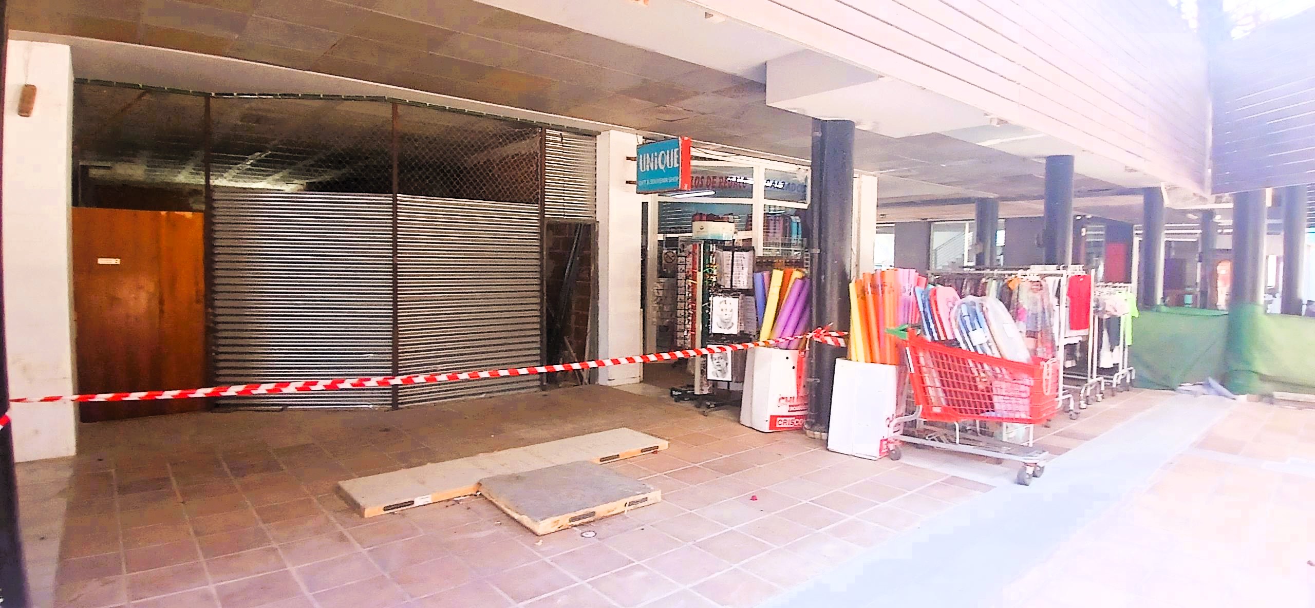 Alquiler_local_80_m2_La_Cenia