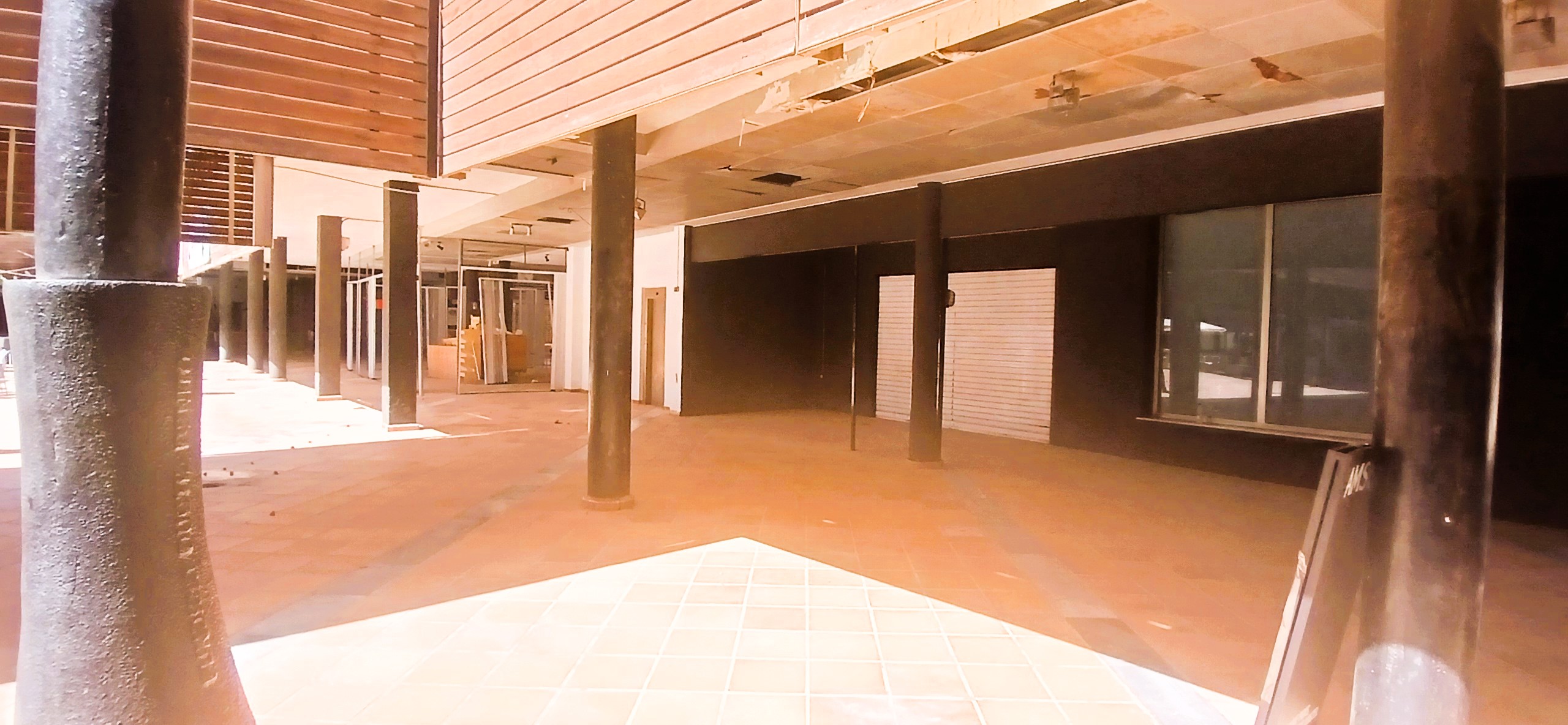 Alquiler_local_80_m2_La_Cenia