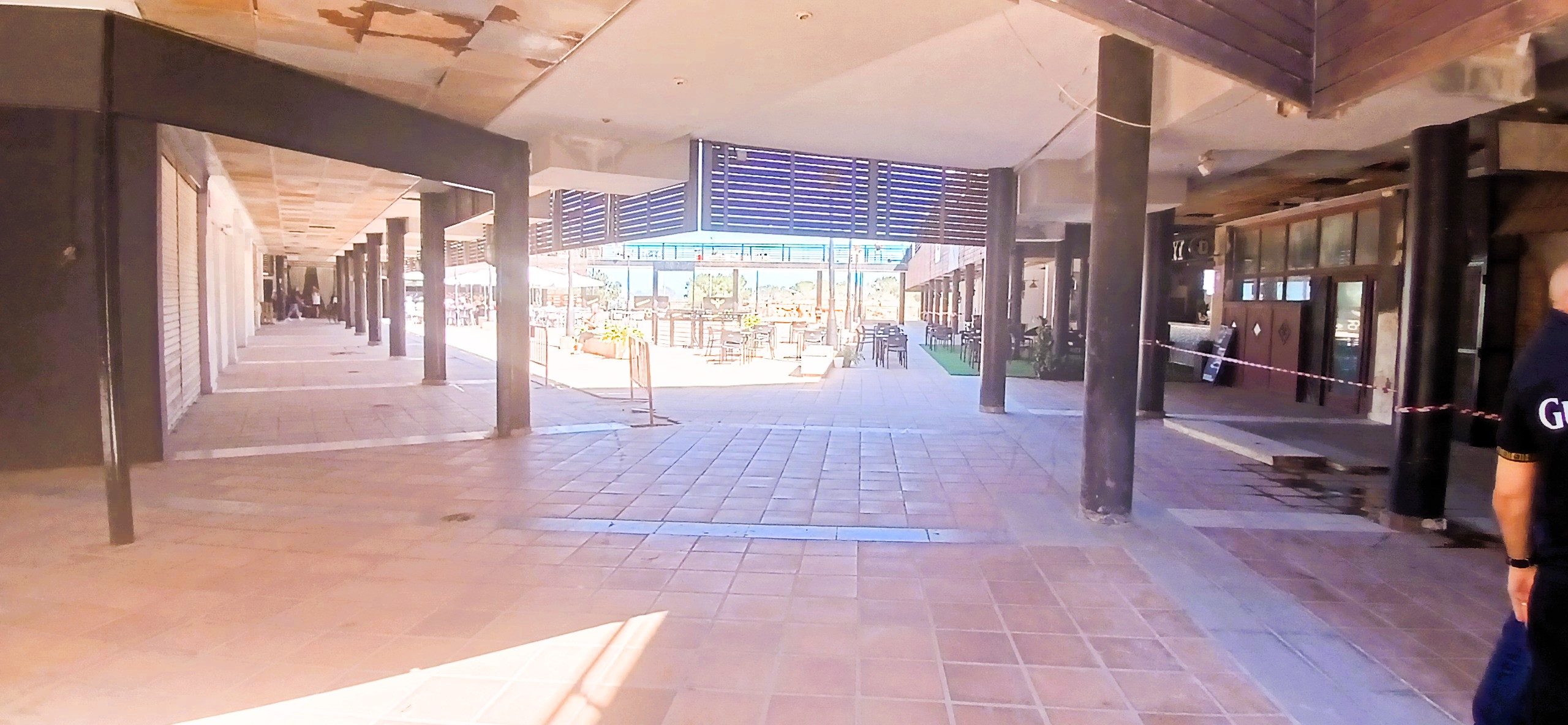 Alquiler_local_80_m2_La_Cenia