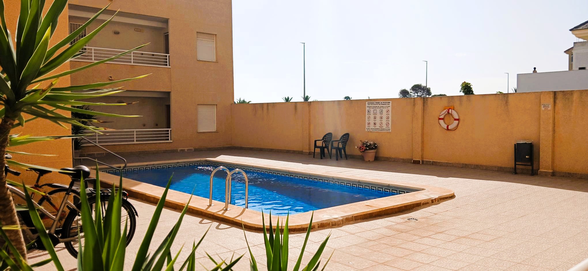 Venta_apartamento_2d_con_piscina_Los_Montesinos