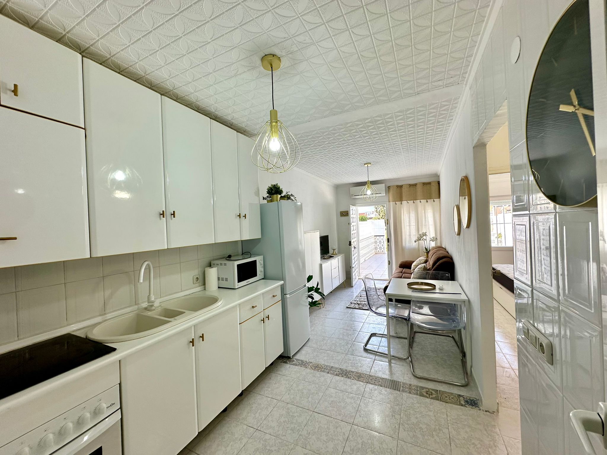 Venta_bungalow_esquina__sin_vecinos_arriba_Torrevieja