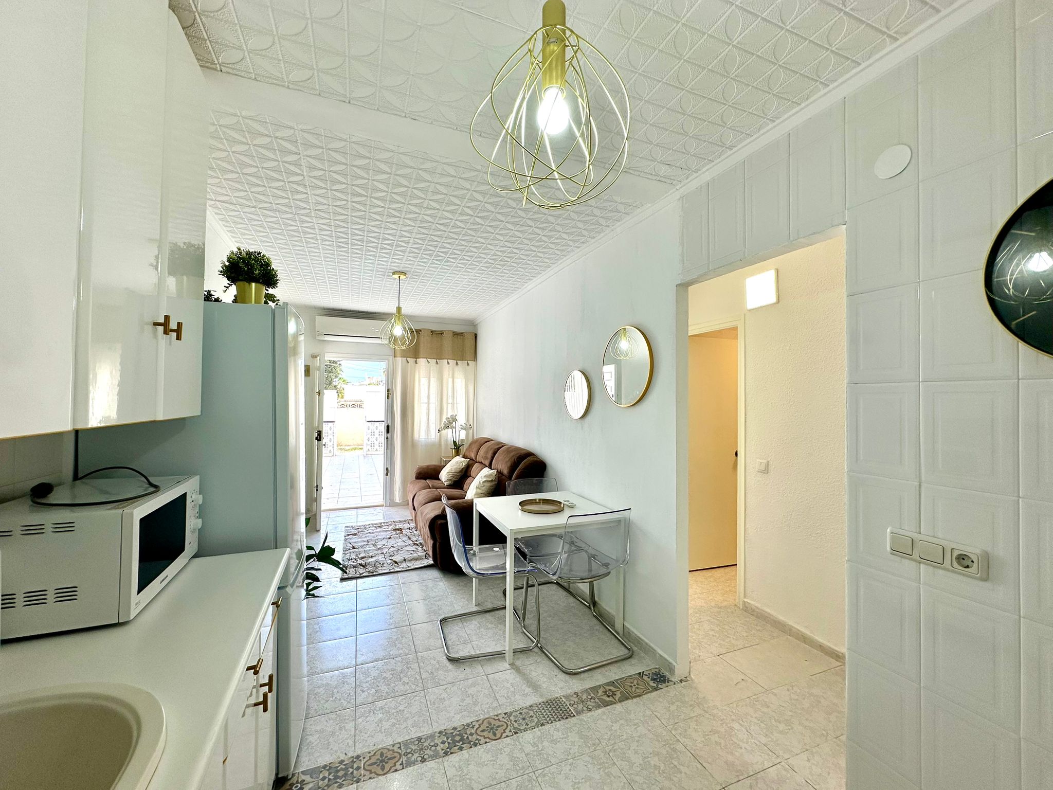 Venta_bungalow_esquina__sin_vecinos_arriba_Torrevieja