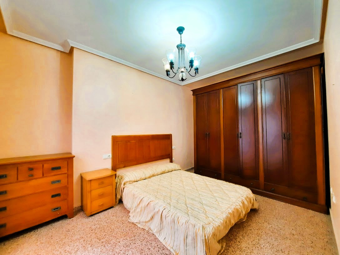 Alquiler_piso_3d_2b_centro_Torrevieja