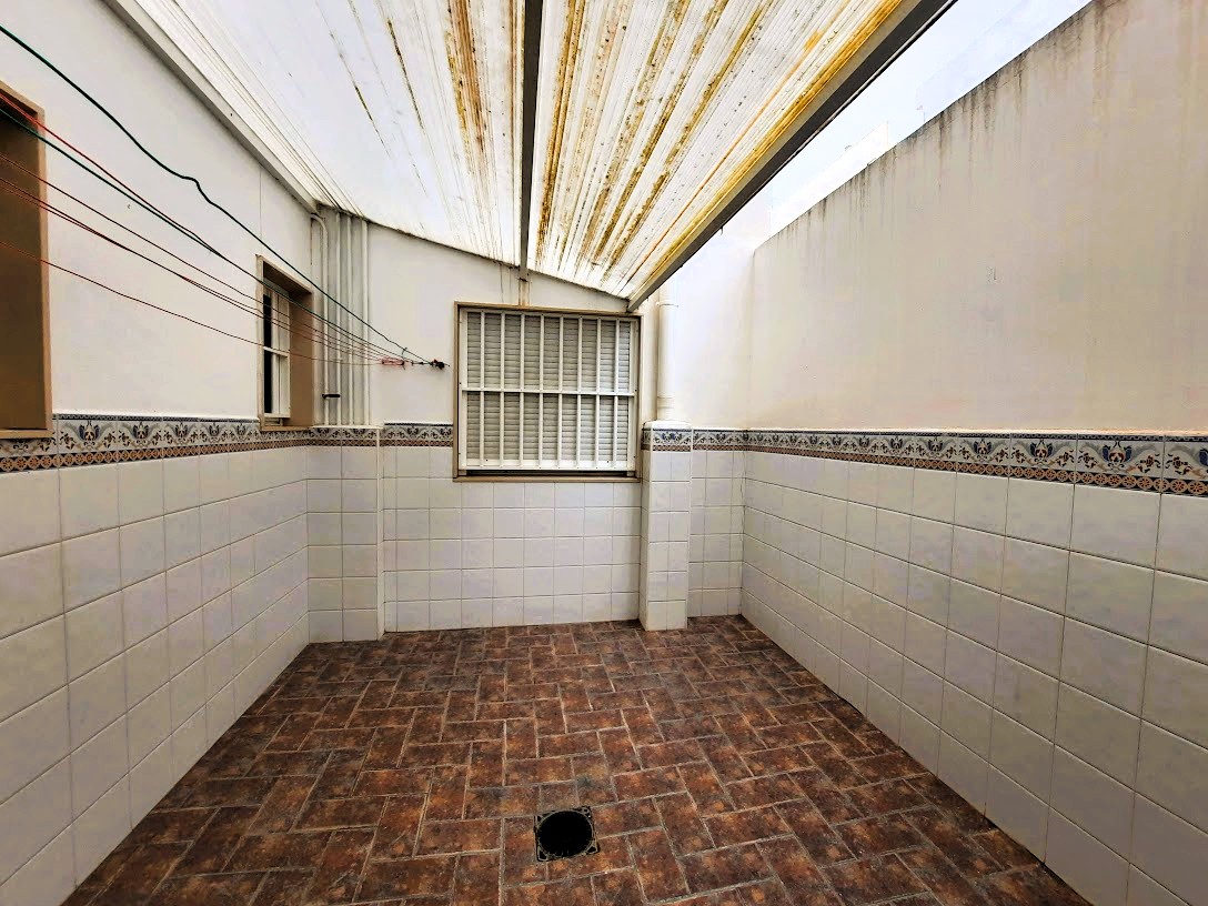 Alquiler_piso_3d_2b_centro_Torrevieja