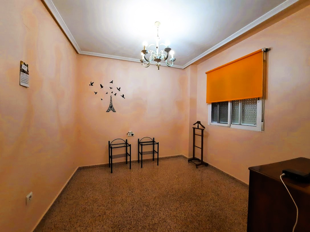 Alquiler_piso_3d_2b_centro_Torrevieja