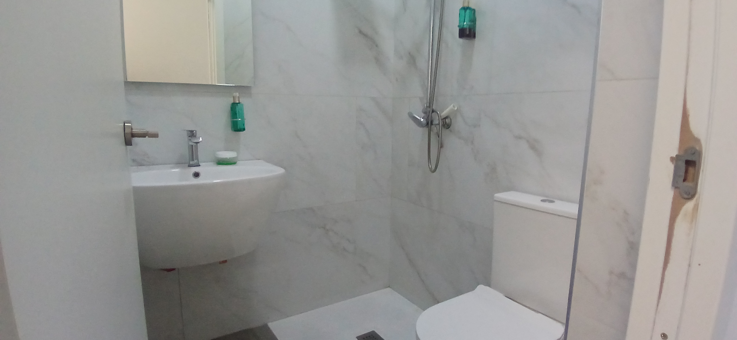 Alquiler_local_150_m2_esquina_centro_Torrevieja