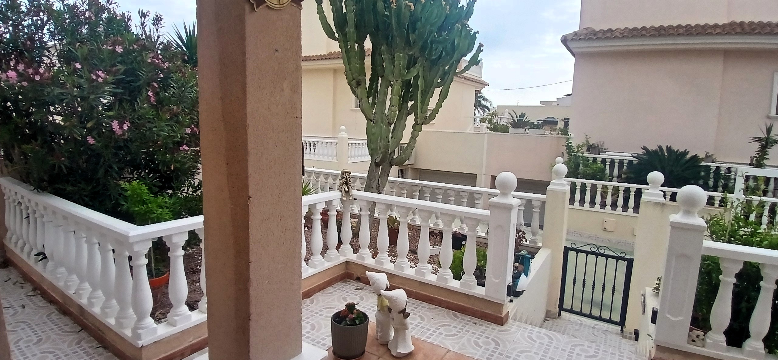 Alquiler_chalet_independiente_3d_2b_Torre_del_Moro